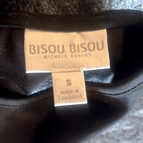 Bisou Bisou by Michele Bohbot Black Peplum Cross Back Sleeveless Top size Small - Picture 3 of 7